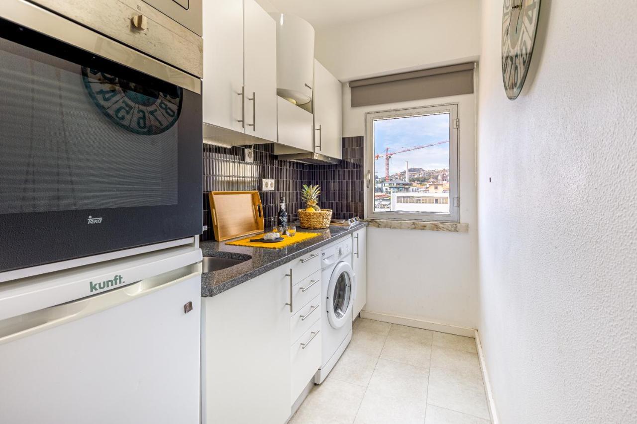 Appartement Flat With Balcony At Downtown By Farmers Market